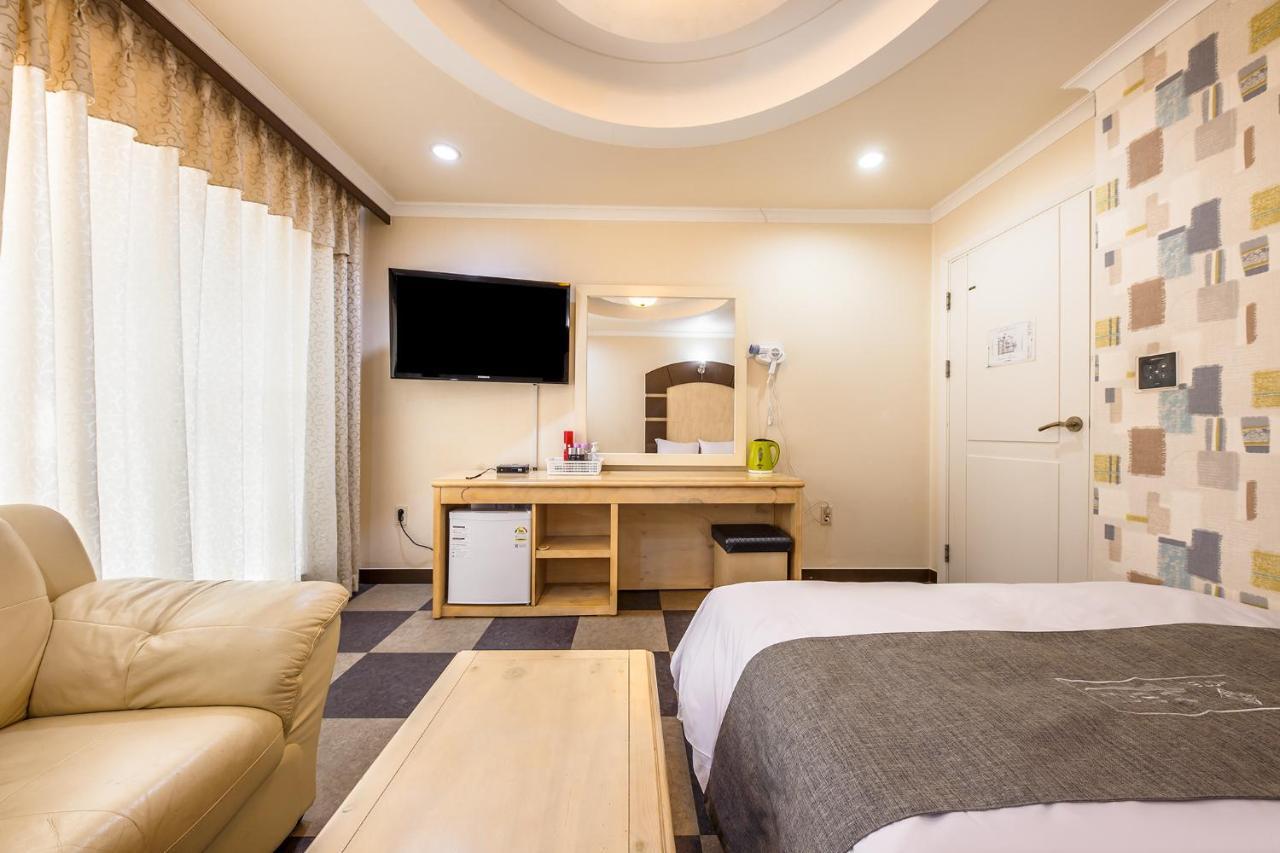 Drama Motel Boryeong Exterior foto